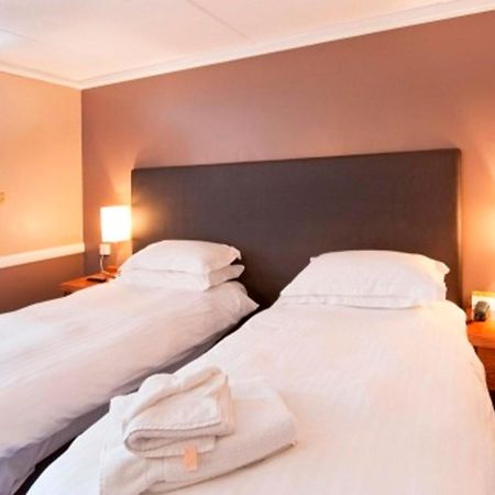 Dog House By Chef & Brewer Collection Hotel Abingdon-on-Thames Room photo